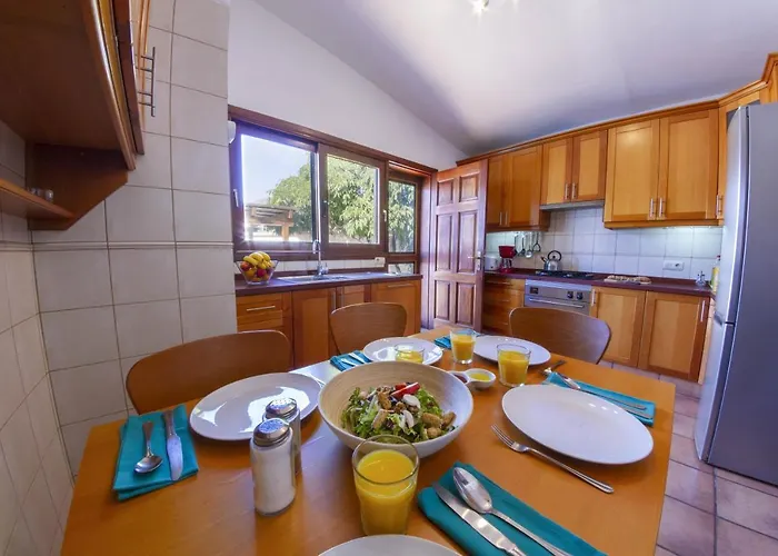 Punta Negra Heated Pool Tenerifesummervillas *